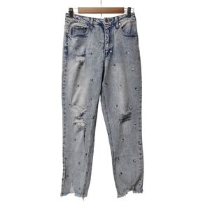 Material Girl Size 7 High Rise Distressed Jeans Embroidered Daisies Floral